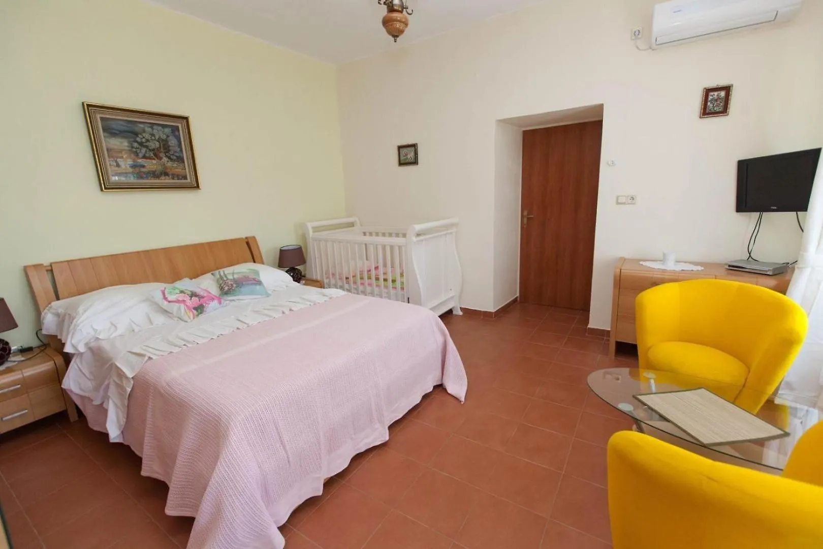 Vinodol Villa Baretic בית נופש